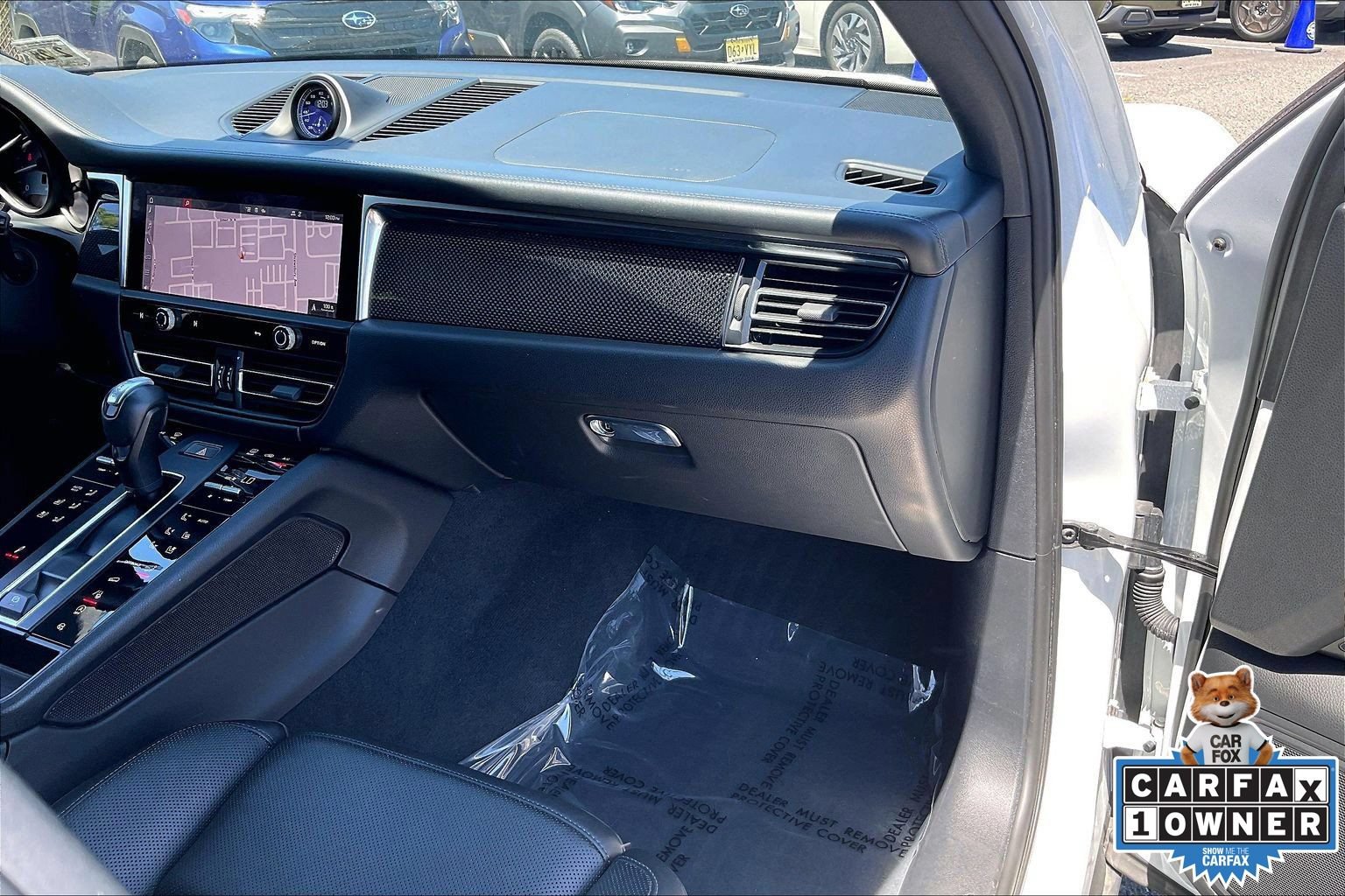 Used 2023 Porsche Macan S AWD/4WD image 18