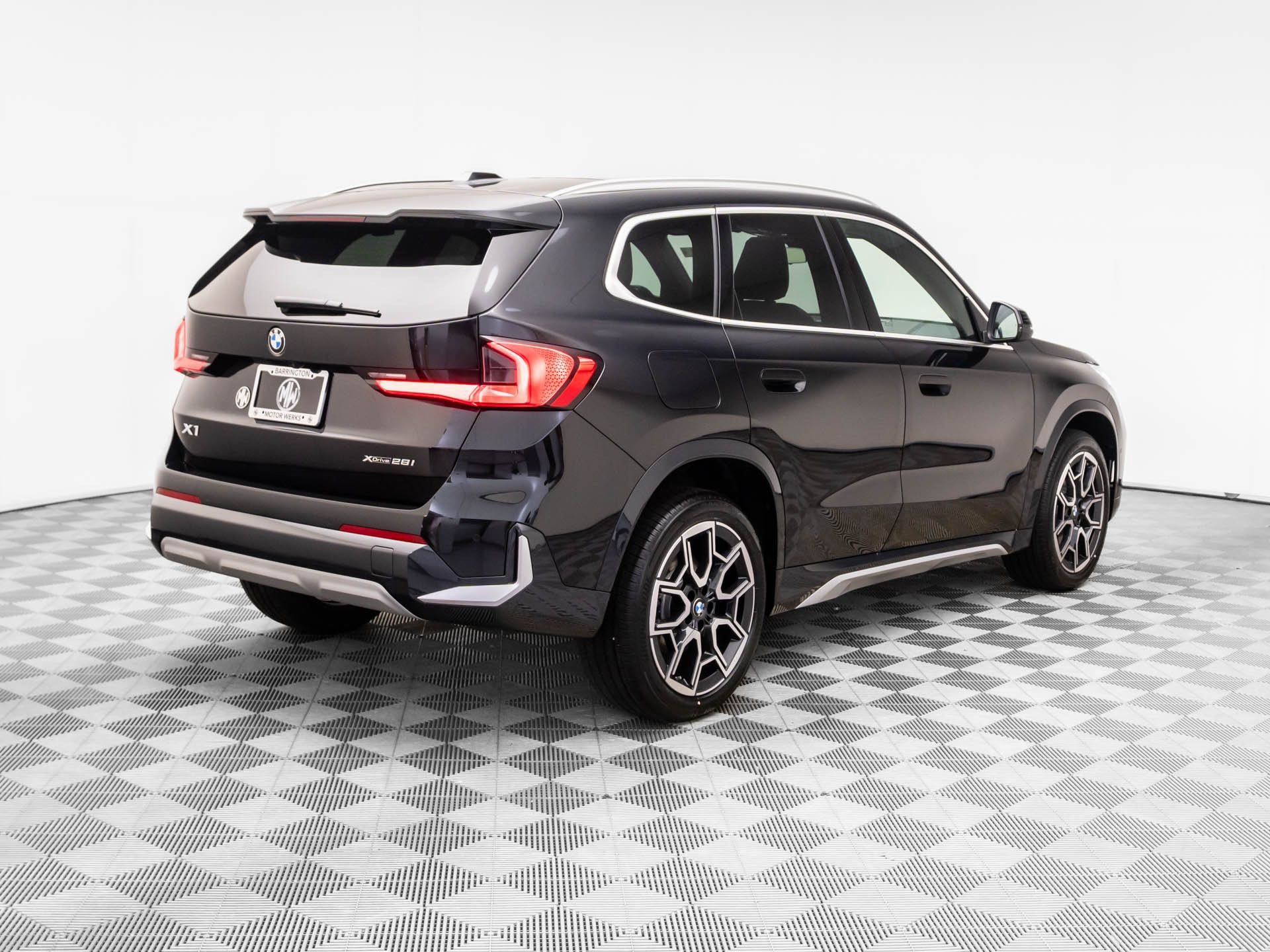New 2026 BMW X1 xDrive28i w/ Convenience Package AWD/4WD image 6