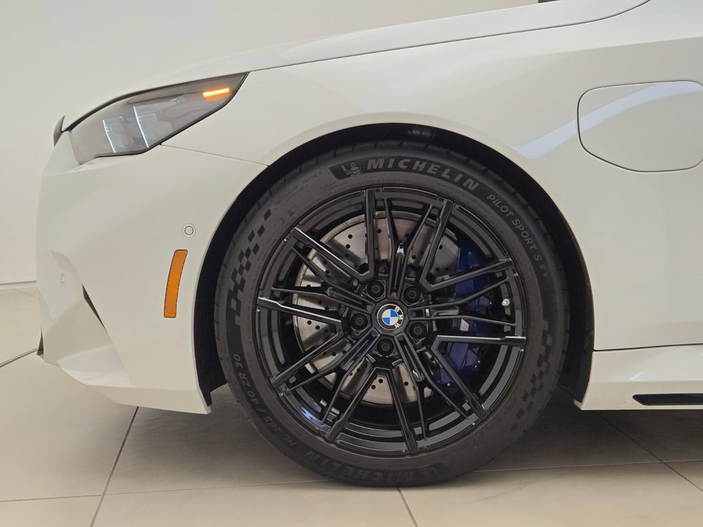 Used 2026 BMW M5 Touring AWD/4WD image 13