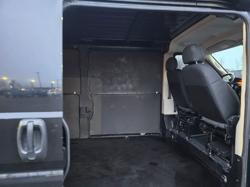 Used 2021 RAM ProMaster 1500 w/ Premium Appearance Group image 21