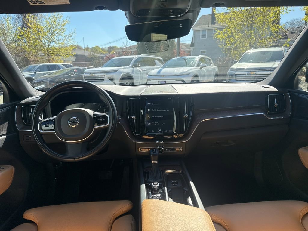 Used 2020 Volvo XC60 T5 Inscription w/ Protection Package Premier AWD/4WD image 23