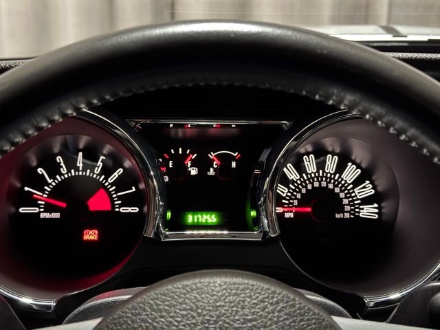 Used 2007 Ford Mustang GT RWD image 16