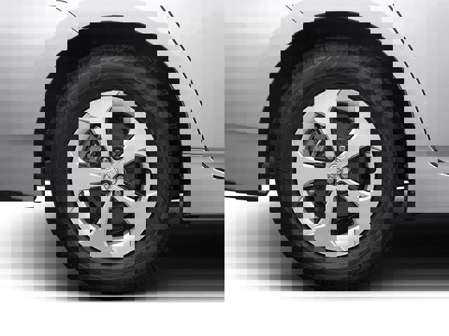 Used 2013 Toyota Prius Three w/ Solar Roof Pkg image 11