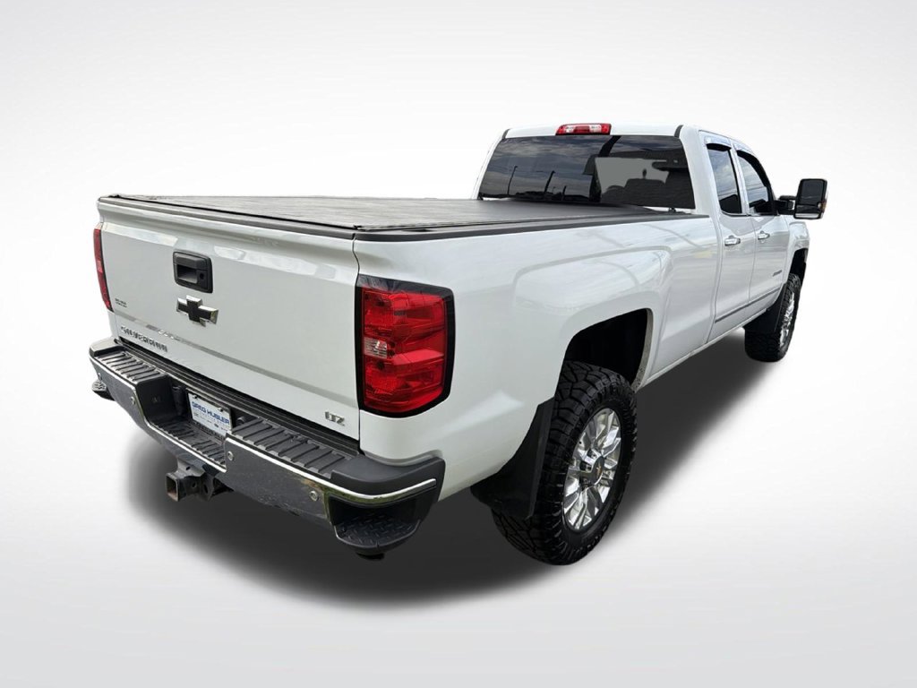 Used 2015 Chevrolet Silverado 2500 LTZ w/ LTZ Plus Package AWD/4WD image 8