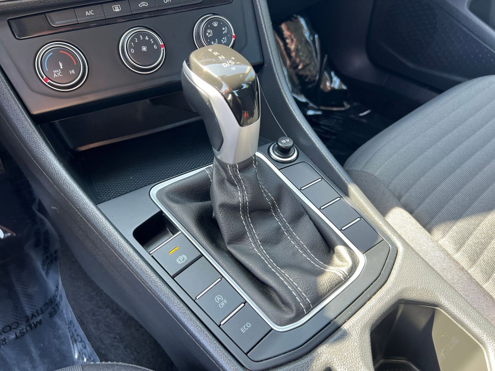 Used 2024 Volkswagen Jetta S FWD image 46