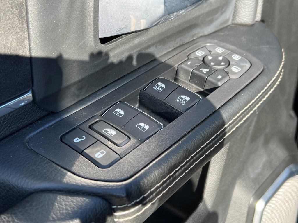 New 2025 RAM 3500 Laramie image 24