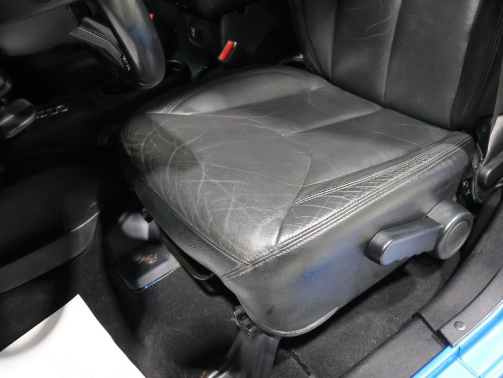 Used 2015 Jeep Wrangler Unlimited Sahara AWD/4WD image 12