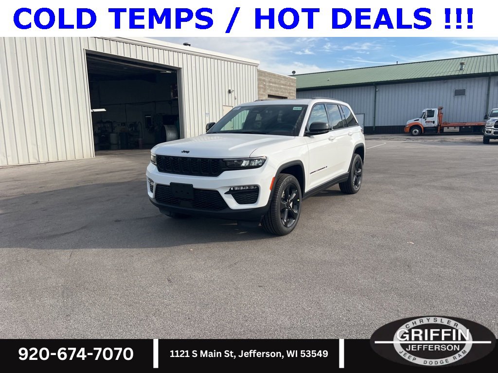 New 2025 Jeep Grand Cherokee Limited w/ Black Appearance Package image 3