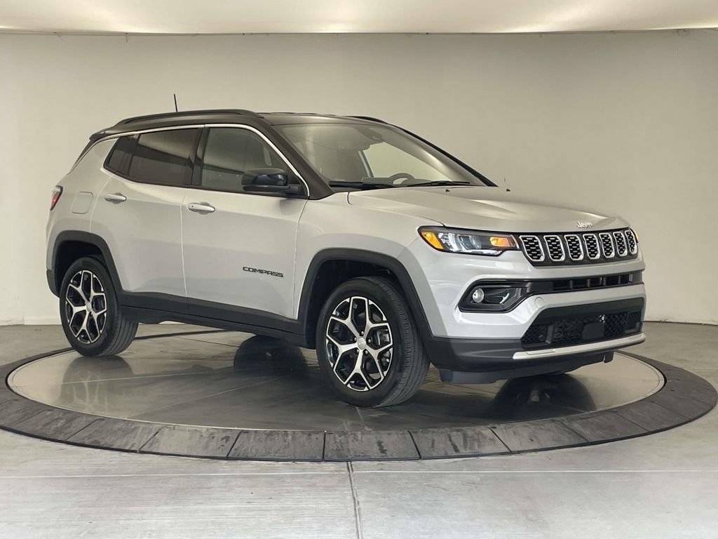 Used 2024 Jeep Compass Limited AWD/4WD image 9