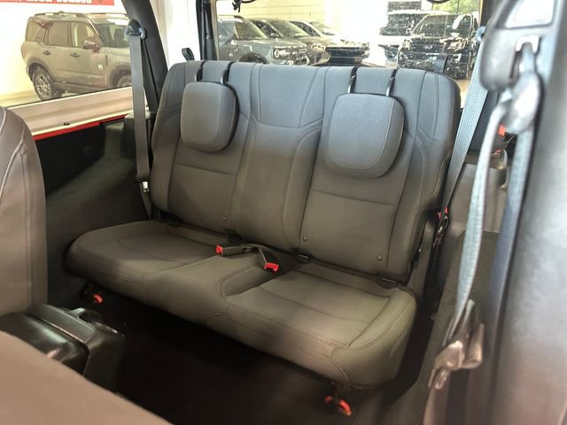 Used 2018 Jeep Wrangler Sport AWD/4WD image 5