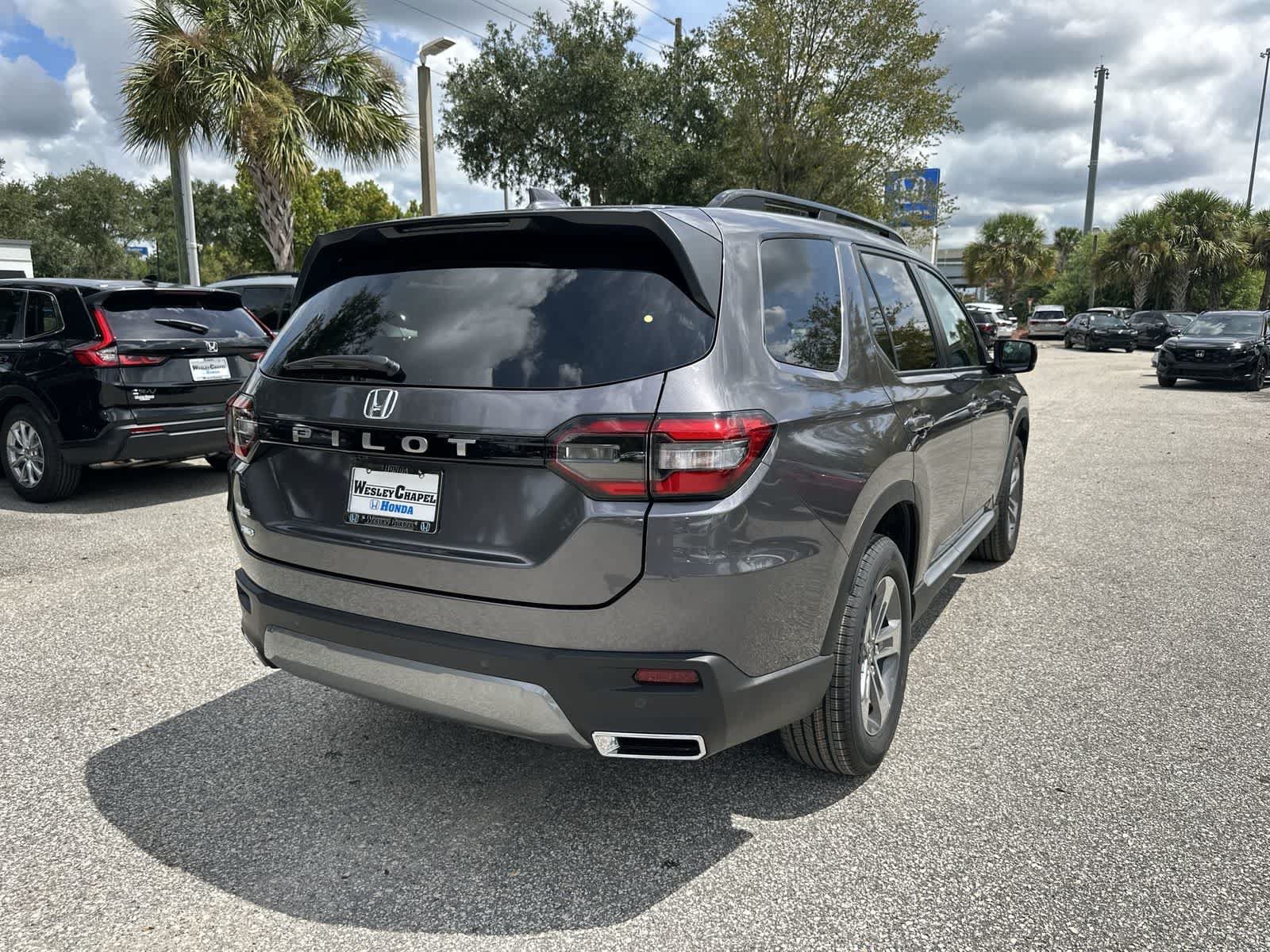 New 2026 Honda Pilot EX-L image 6