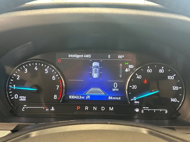Used 2020 Ford Explorer XLT w/ Equipment Group 202A AWD/4WD image 39