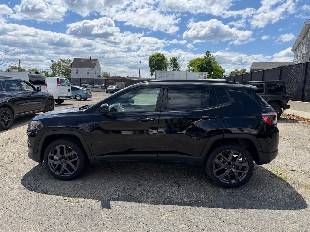 New 2026 Jeep Compass Limited AWD/4WD image 2