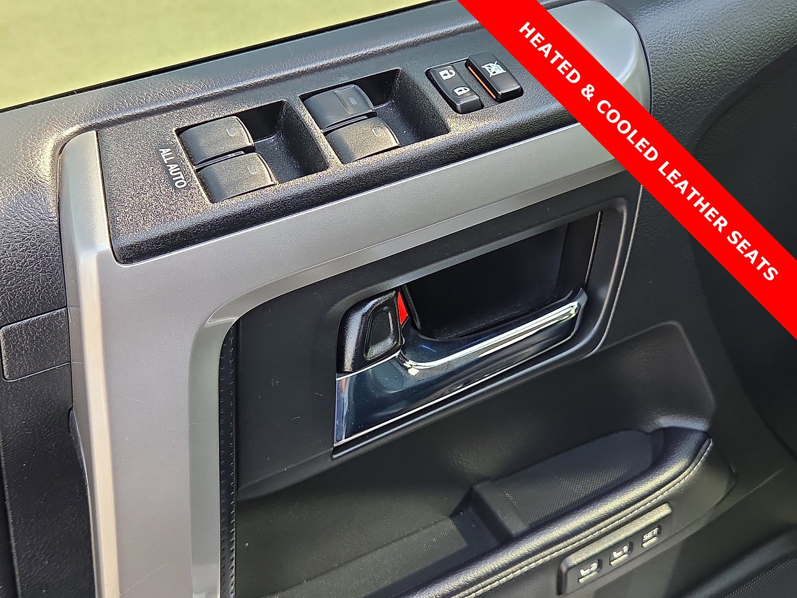 Used 2022 Toyota 4Runner Limited image 13