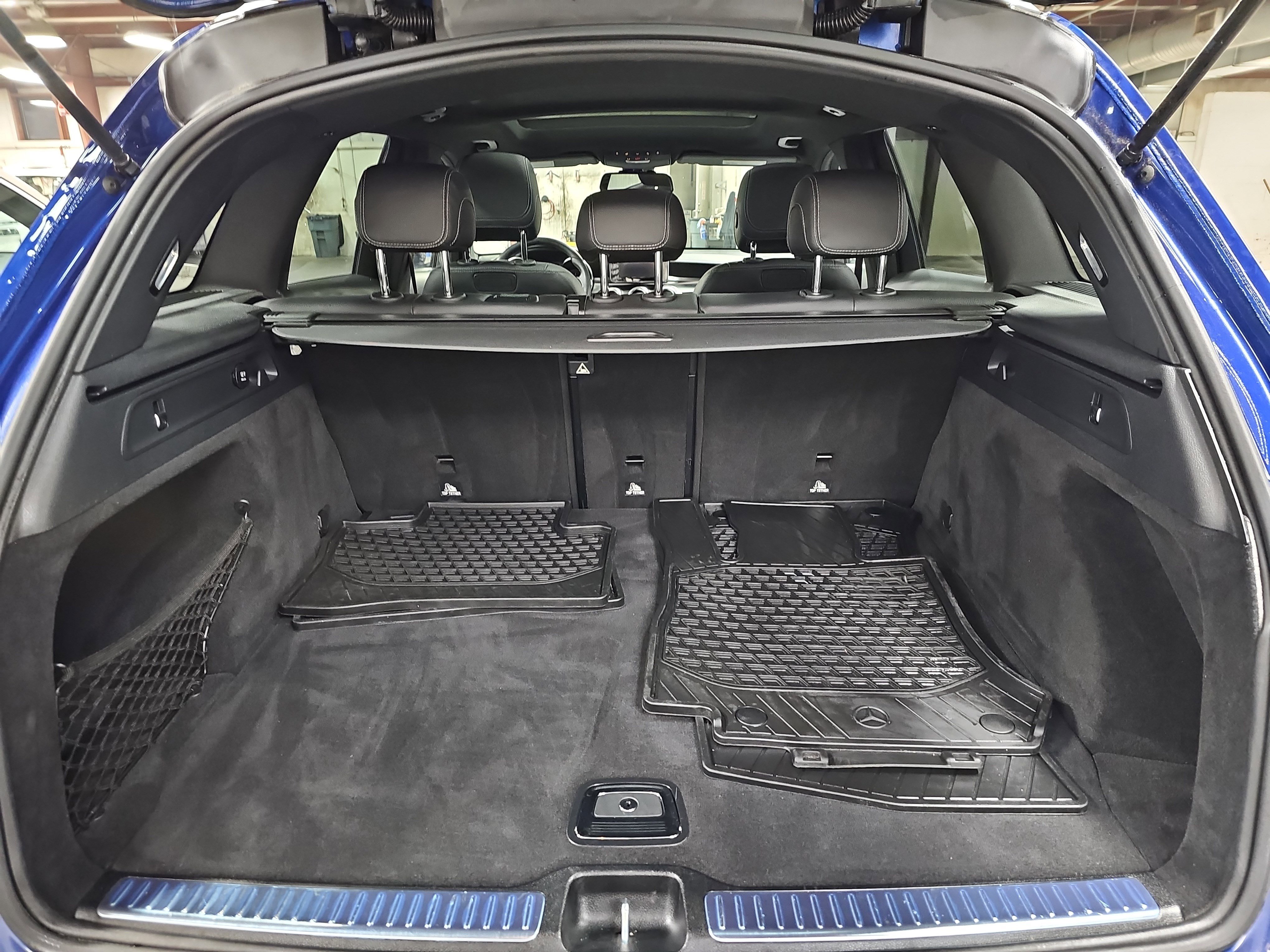 Used 2018 Mercedes-Benz GLC 300 4MATIC image 13