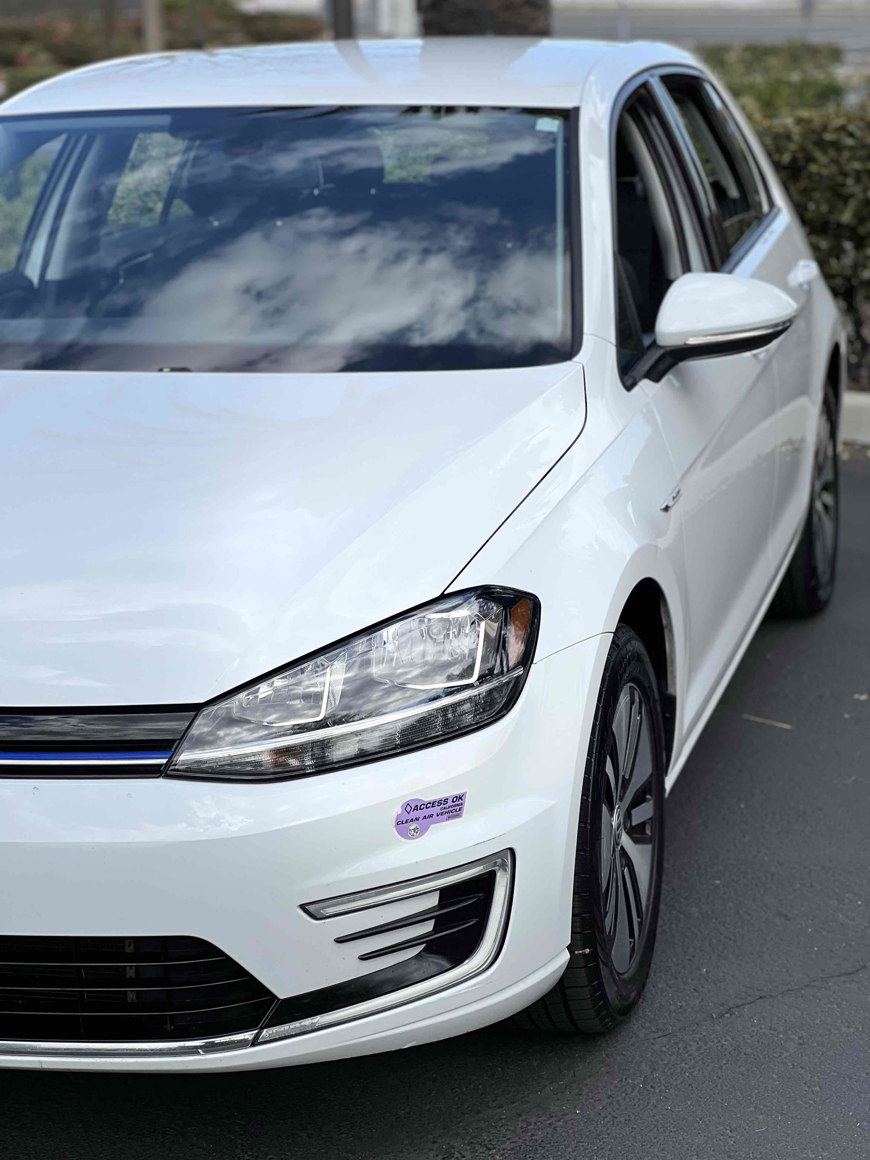 Used 2019 Volkswagen e-Golf SE w/ Driver Assistance Package image 49