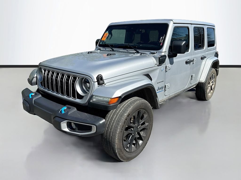 Used 2024 Jeep Wrangler Unlimited Sahara image 3