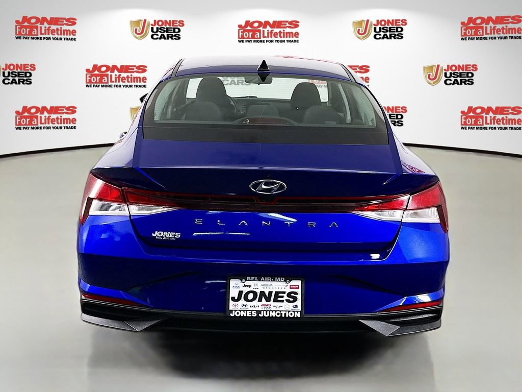 Certified 2021 Hyundai Elantra SEL image 14