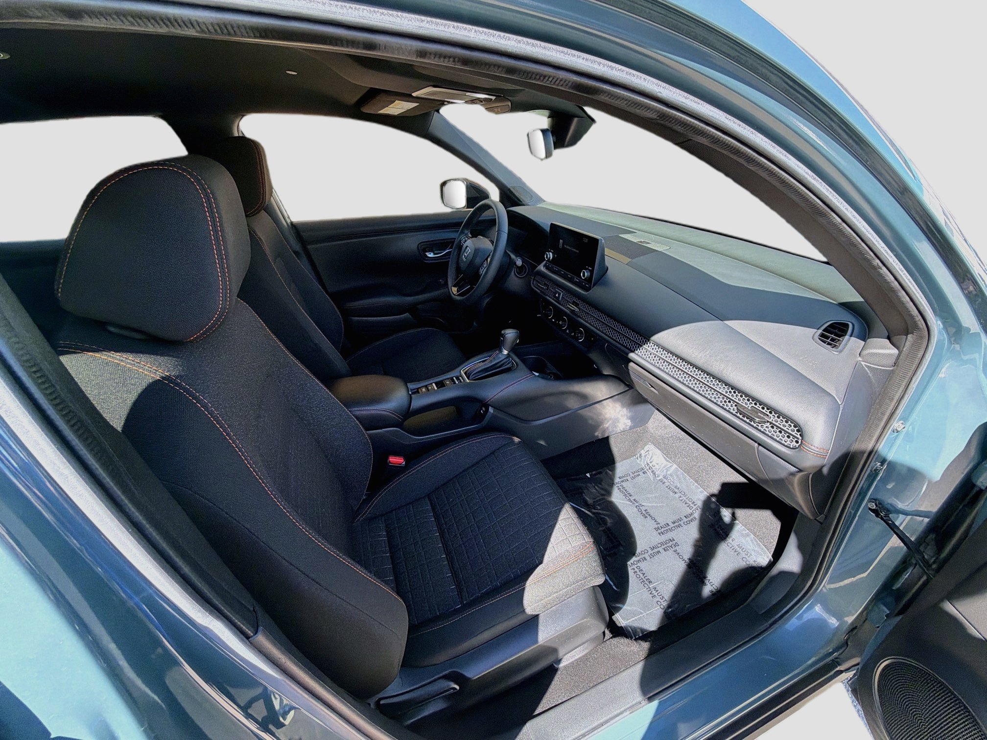 Certified 2024 Honda HR-V Sport image 30