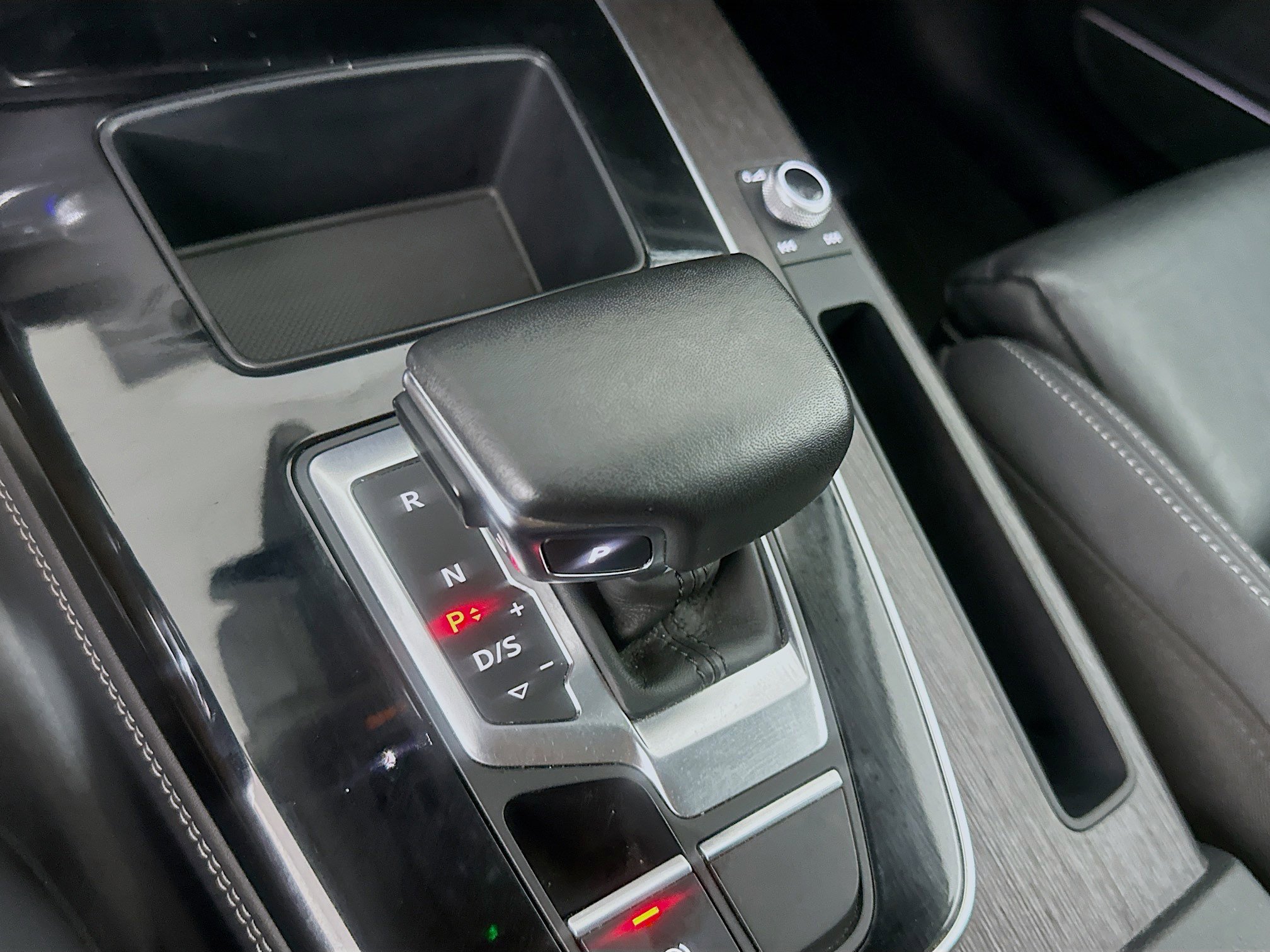 Used 2024 Audi Q5 2.0T Premium Plus image 24