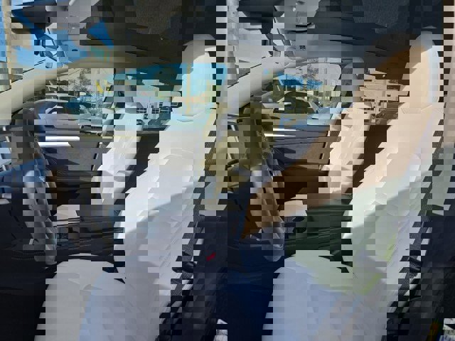 Used 2024 Tesla Model Y Long Range image 4