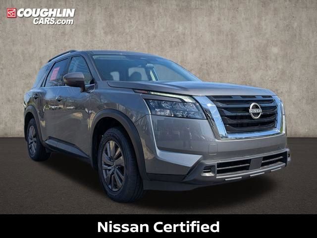 Certified 2024 Nissan Pathfinder SV