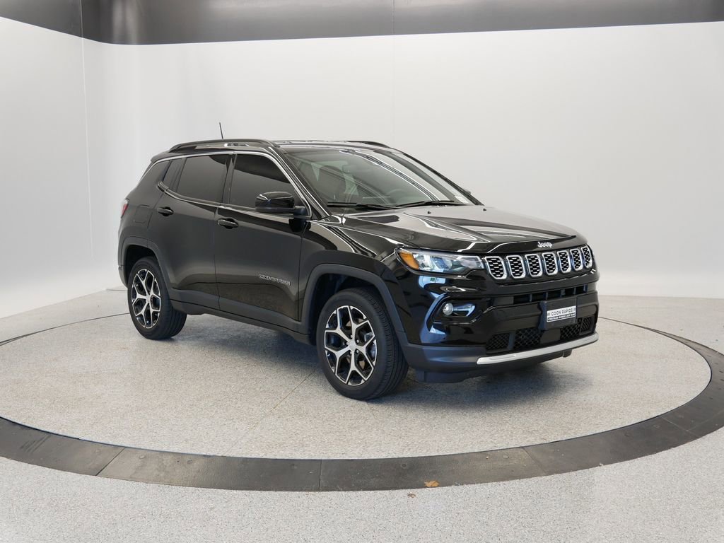 Certified 2024 Jeep Compass Limited image 9