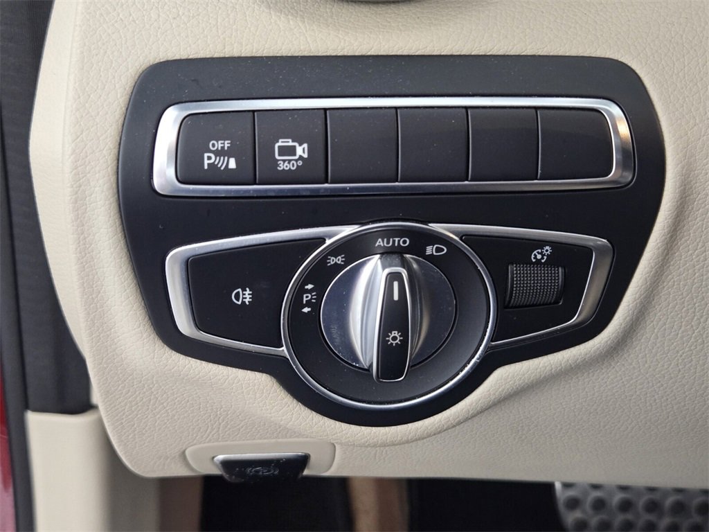 Used 2018 Mercedes-Benz C 300 Cabriolet image 20