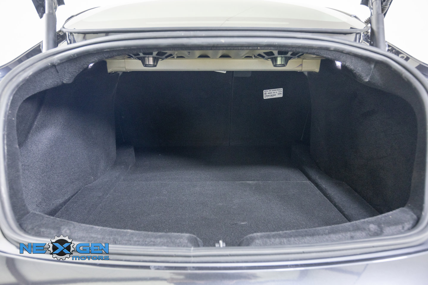 Used 2025 Tesla Model 3 Long Range AWD/4WD image 30
