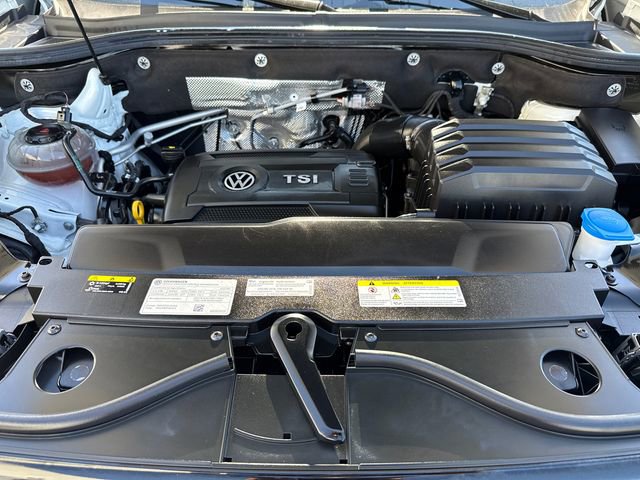 Certified 2023 Volkswagen Atlas Cross Sport SE image 14