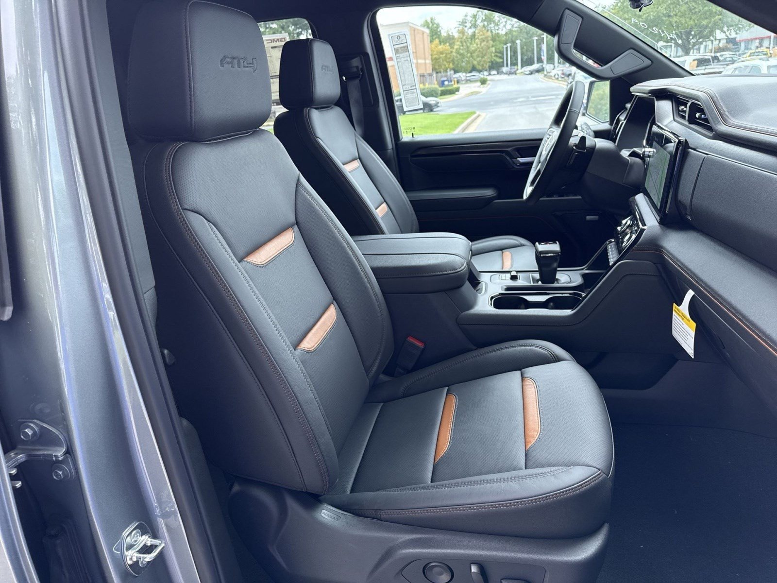 New 2026 GMC Sierra 1500 AT4 w/ AT4 Premium Package AWD/4WD image 23