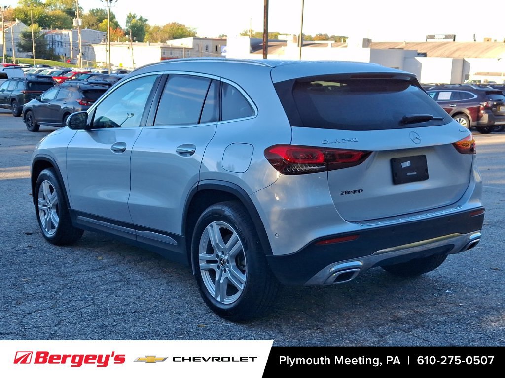 Used 2023 Mercedes-Benz GLA 250 4MATIC image 5