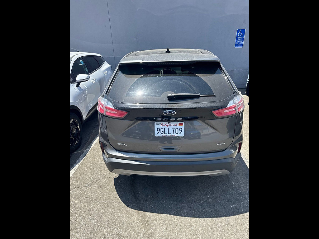 Used 2023 Ford Edge SEL w/ Convenience Package AWD/4WD image 6