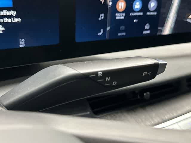 Used 2024 Lucid Air Touring AWD/4WD image 25