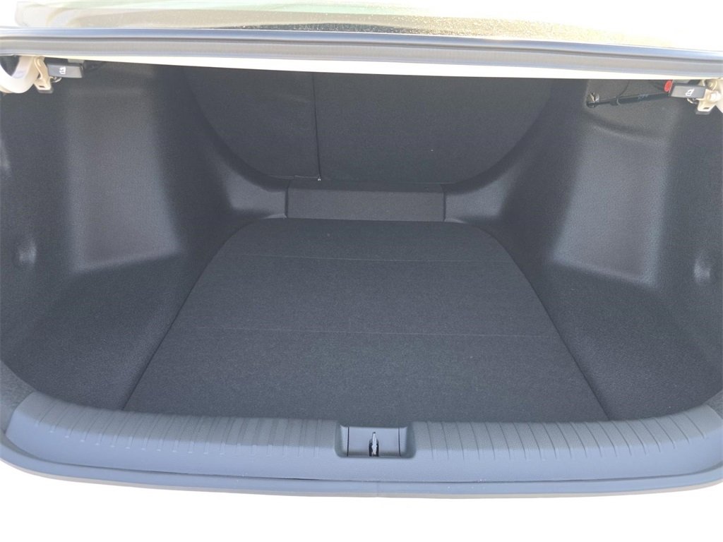 New 2025 Honda Accord SE image 19