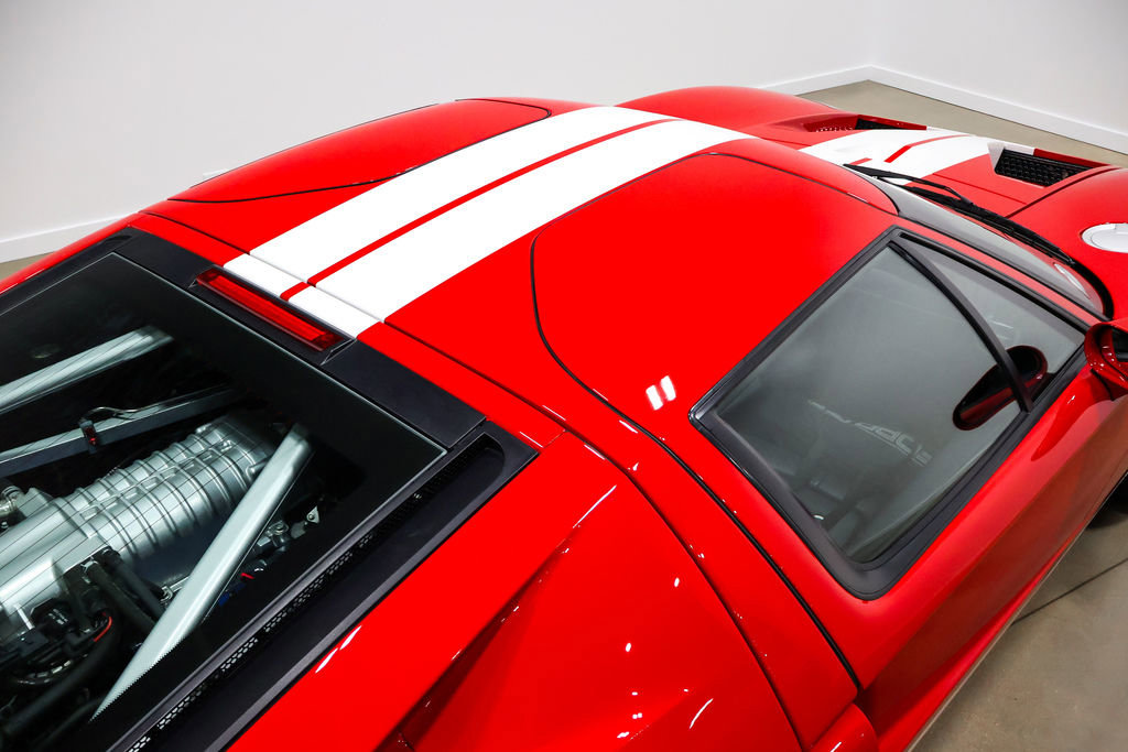 Used 2006 Ford GT RWD image 76