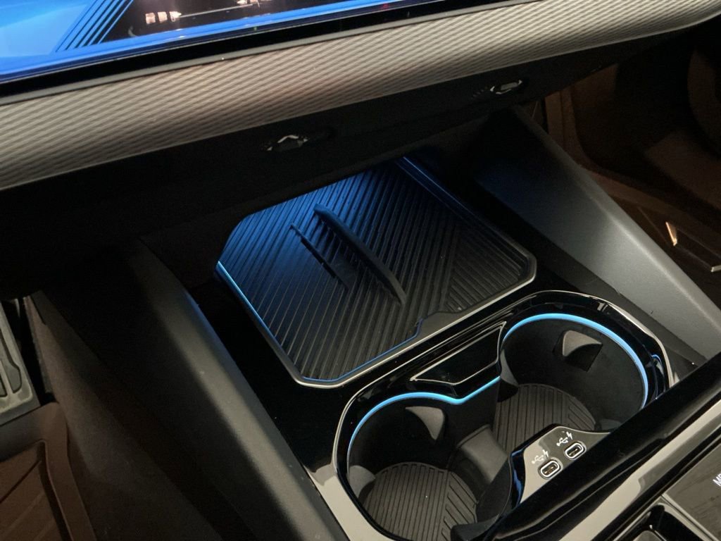 Certified 2024 BMW i5 M60 w/ Premium Package AWD/4WD image 12