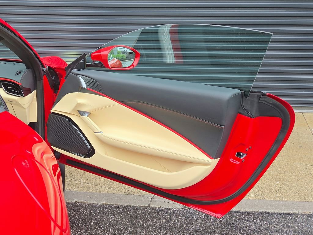 Used 2024 Ferrari Roma RWD image 19