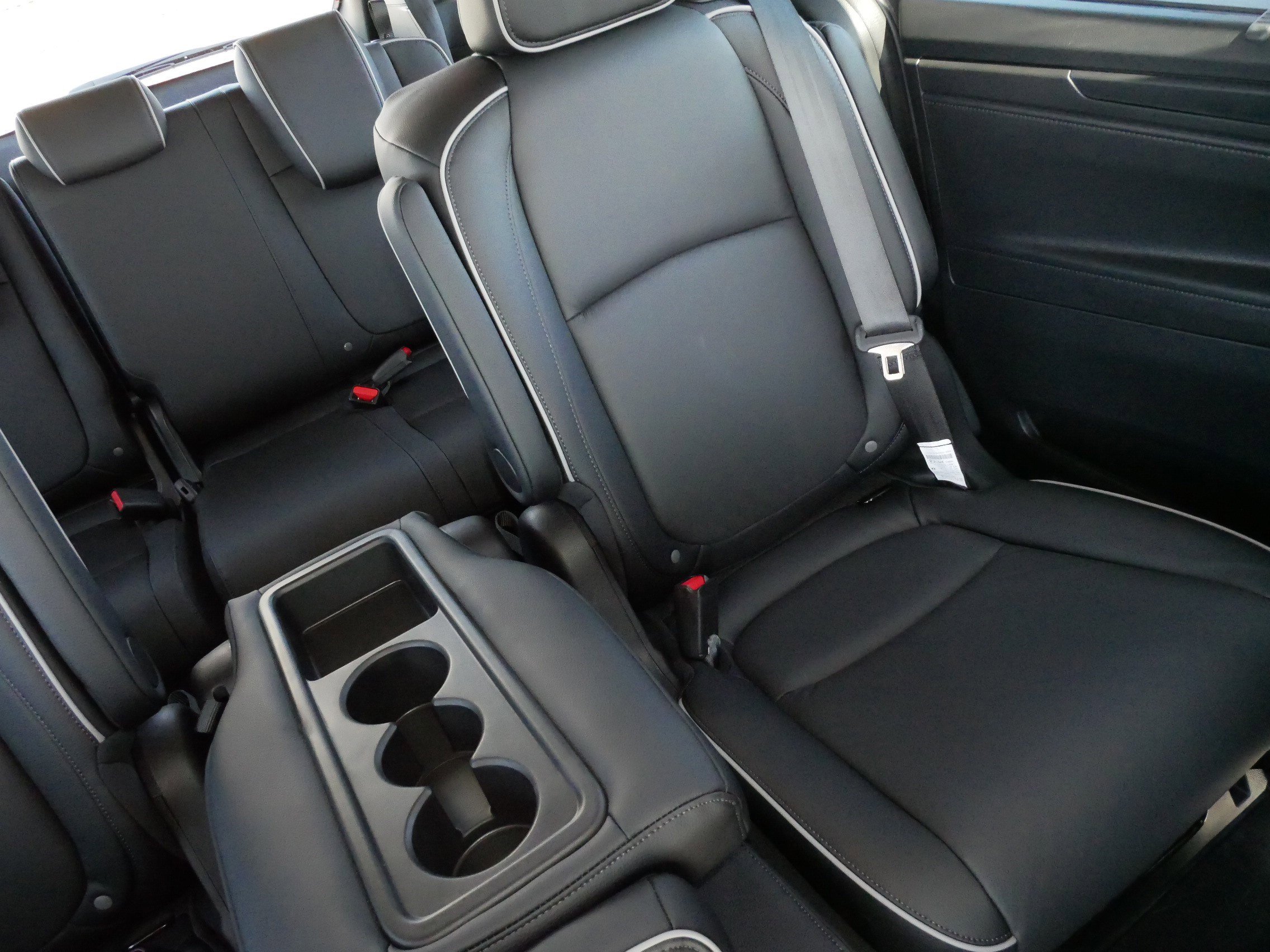Certified 2026 Honda Odyssey Touring image 14