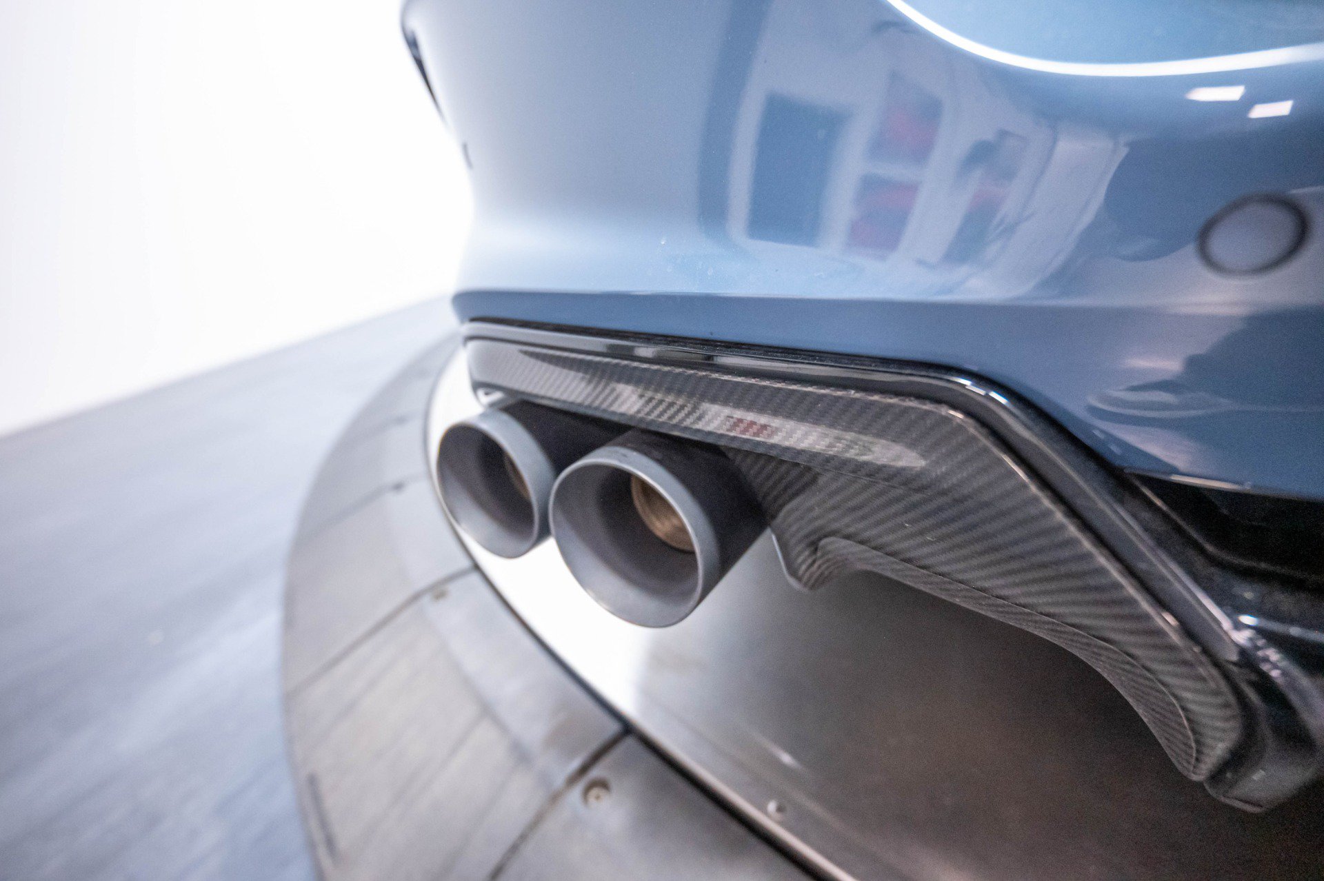 Used 2022 BMW M8 Gran Coupe xDrive Competition w/ M Carbon Exterior Package AWD/4WD image 65