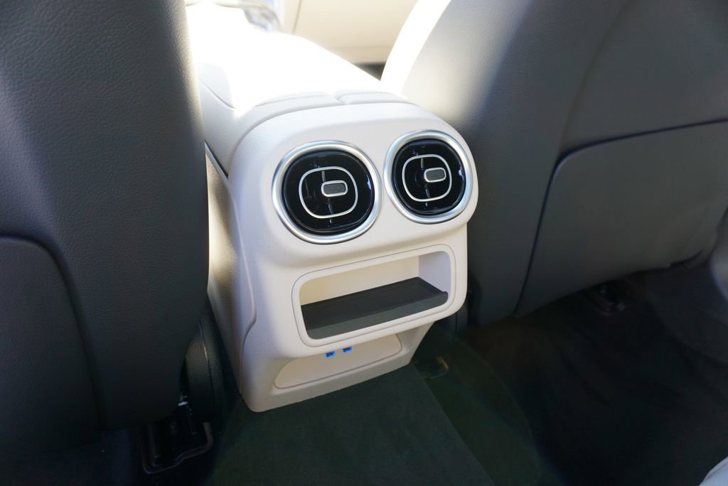 New 2026 Mercedes-Benz GLC 300 4MATIC image 48