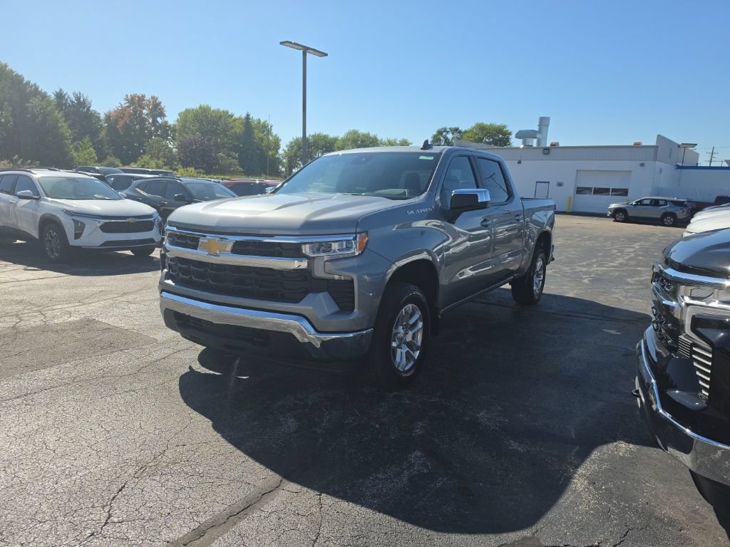New 2026 Chevrolet Silverado 1500 LT AWD/4WD image 3