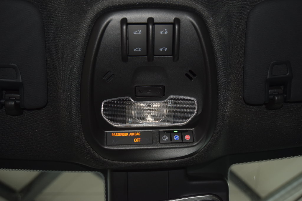 New 2026 Chevrolet Trax RS w/ Sunroof Package FWD image 45