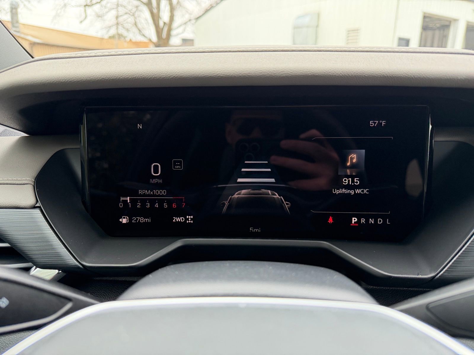 New 2026 GMC Acadia Elevation w/ Elevation Premium Package image 18