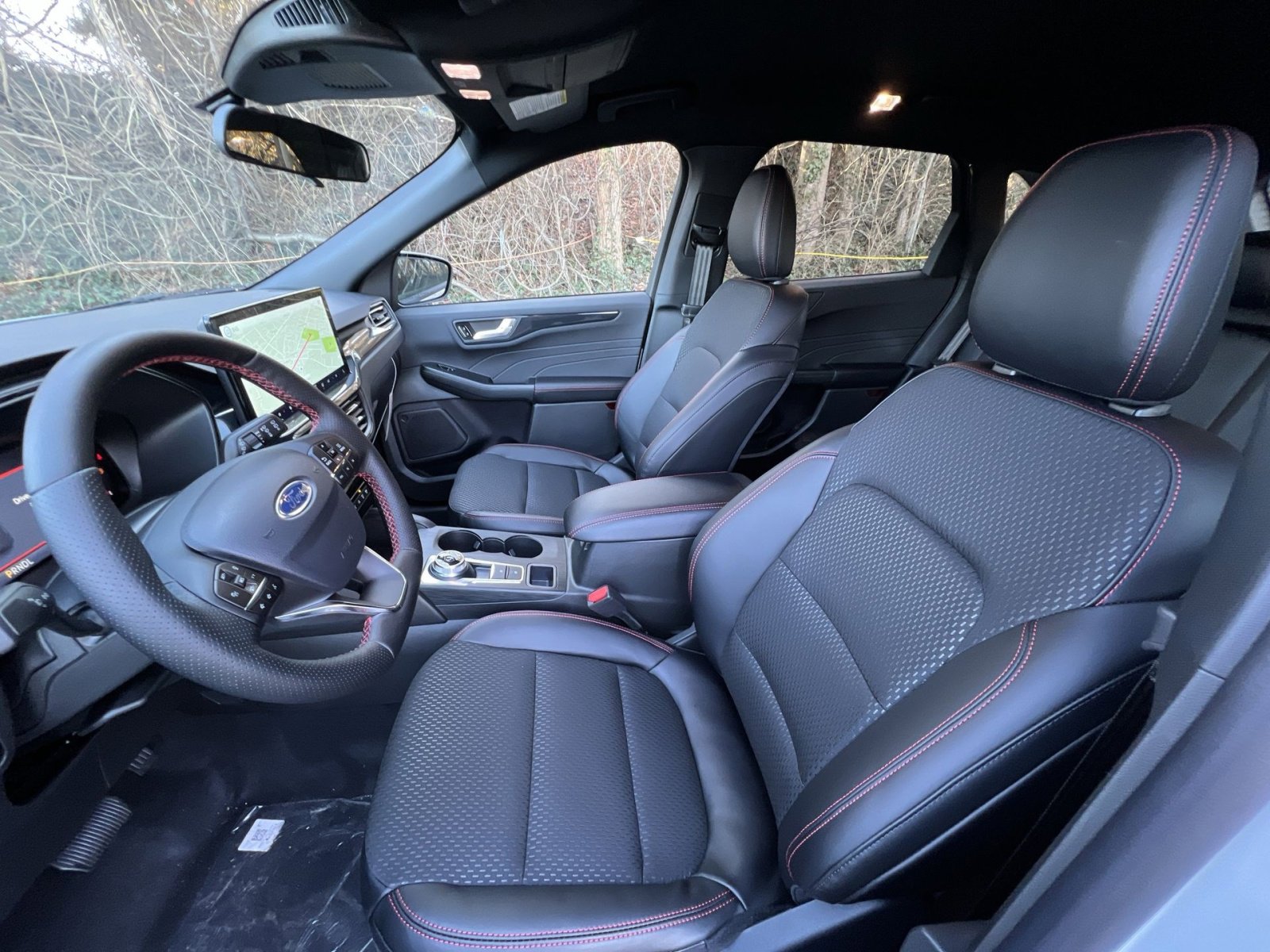 New 2026 Ford Escape ST-Line Select w/ Equipment Group 401A image 13