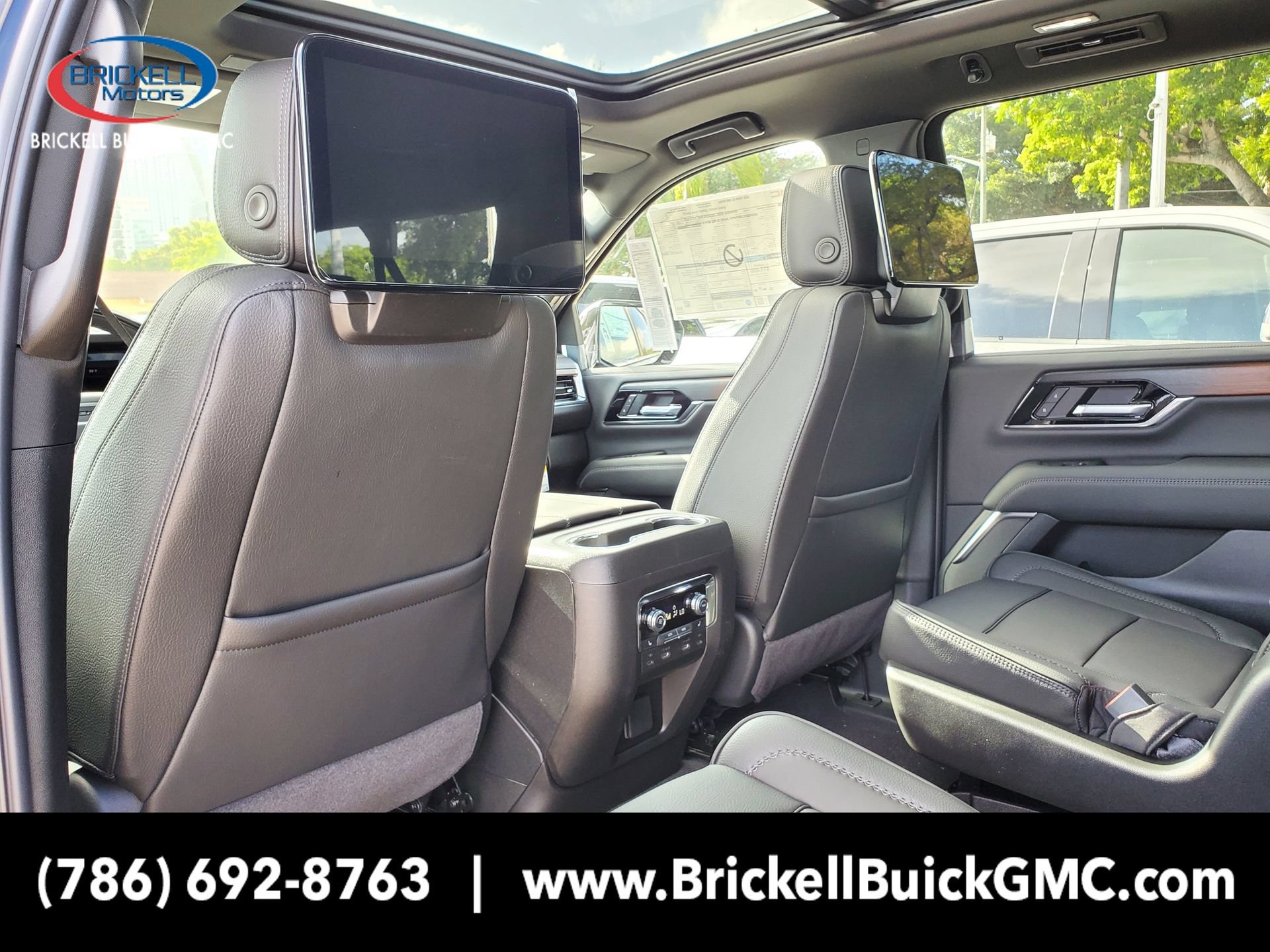 New 2026 GMC Yukon XL Denali w/ Advanced Technology Package RWD image 11