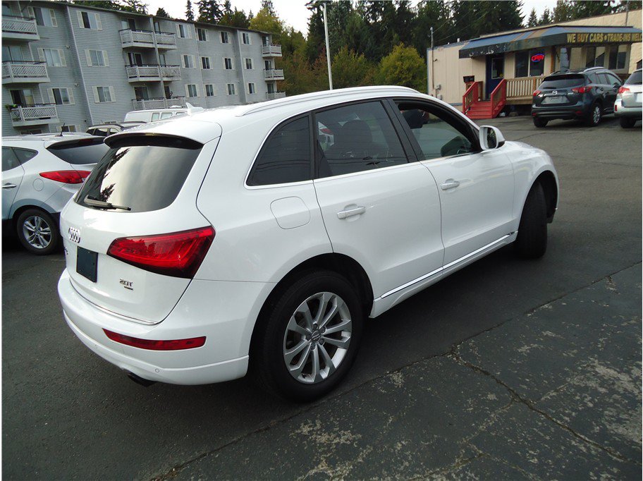 Used 2015 Audi Q5 2.0T Premium Plus w/ Technology Package AWD/4WD image 6