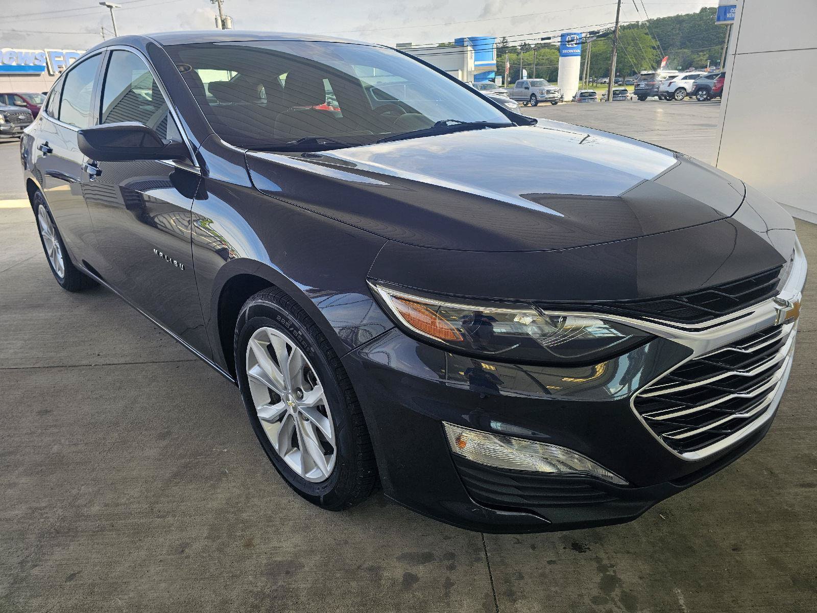 Used 2023 Chevrolet Malibu LT FWD image 7
