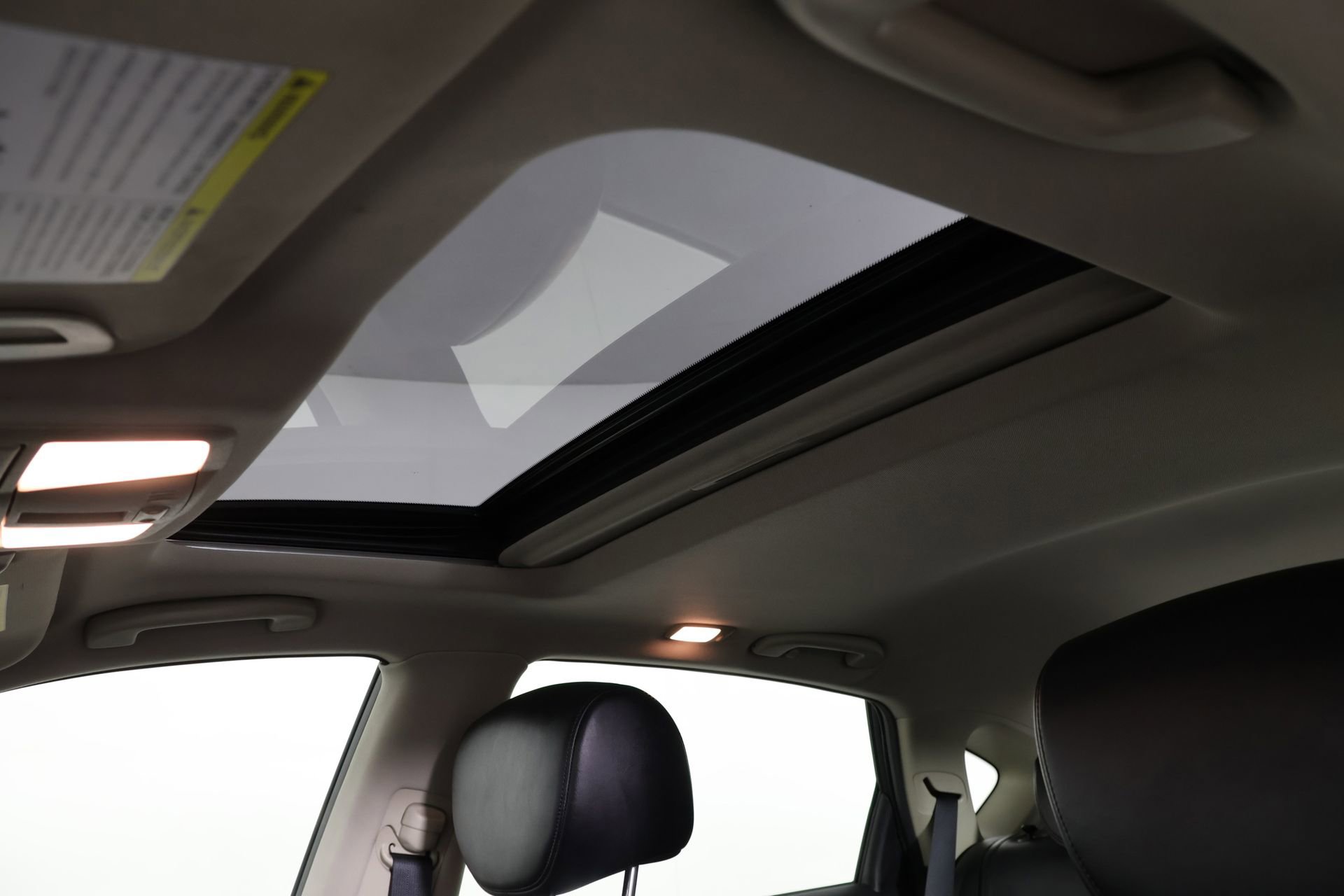 Used 2017 INFINITI QX50 Base image 32