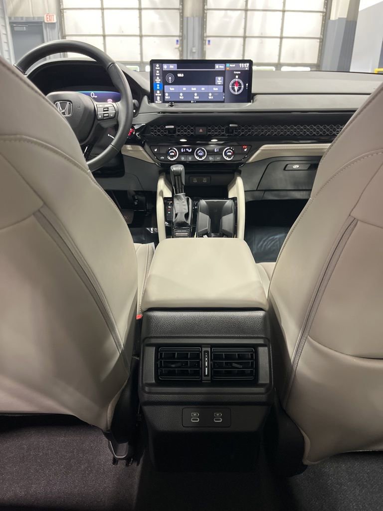 Used 2023 Honda Accord EX-L image 32